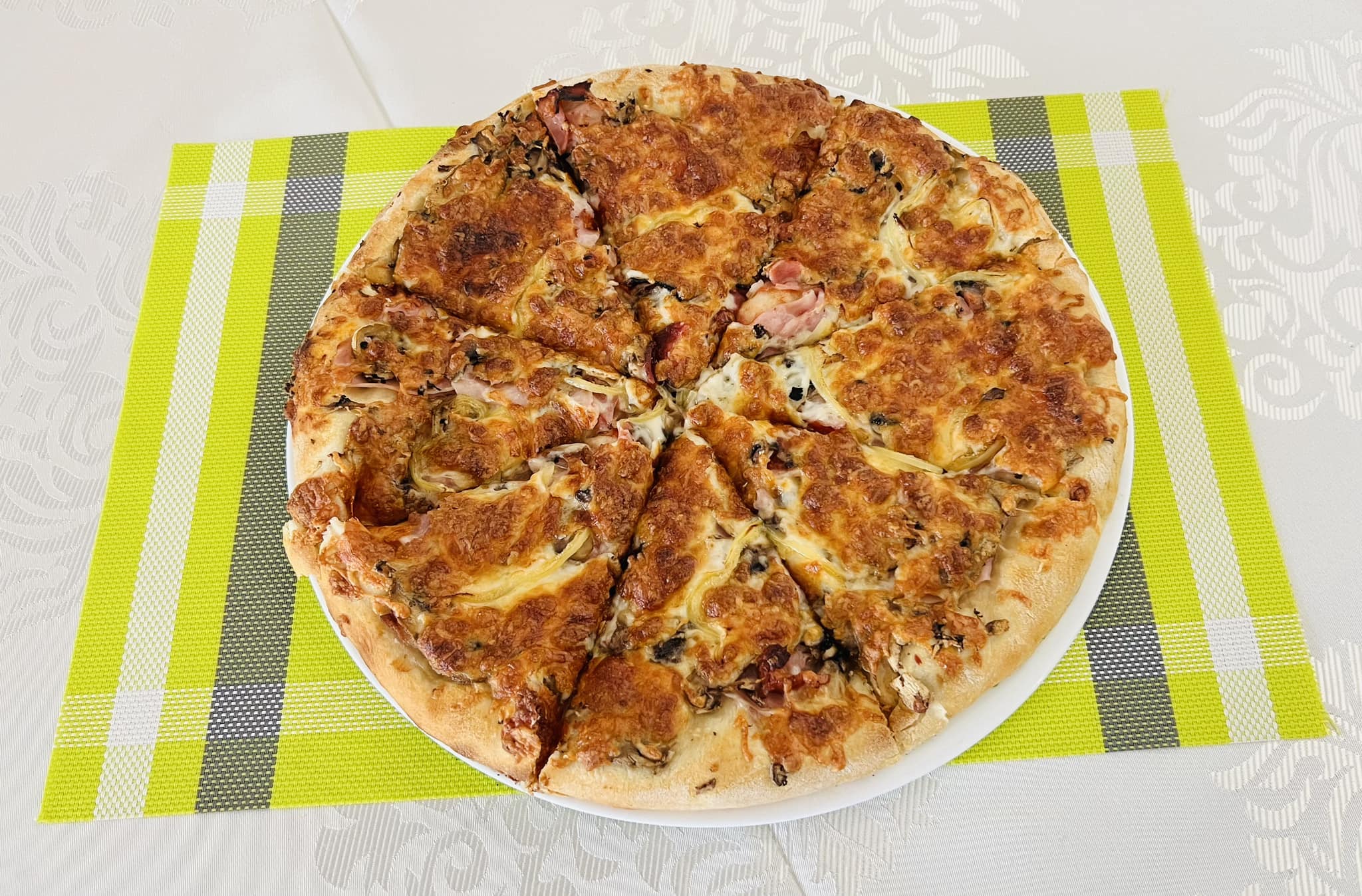 Pizza Dalia
